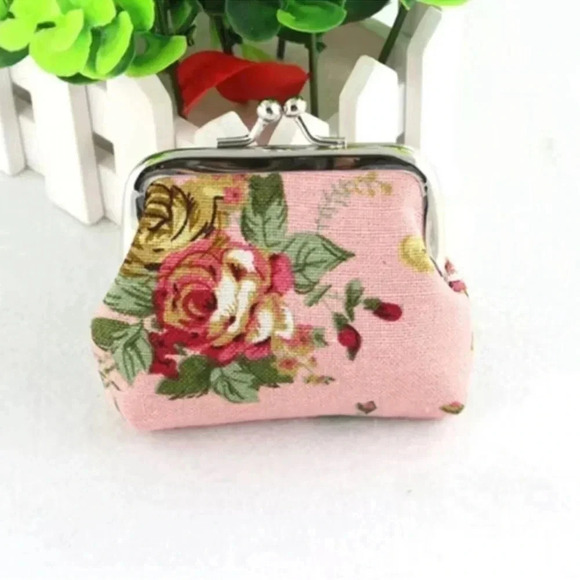 1 LEFT! Flower Print Coin Purse - Picture 1 of 4